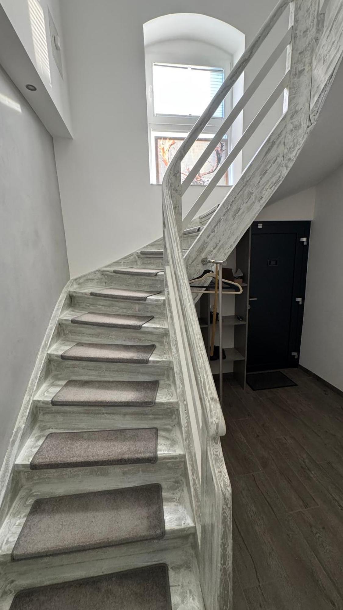 Golden Grey Loft * Hamburg
